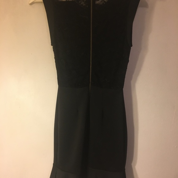 Little black dress - Picture 4 of 4